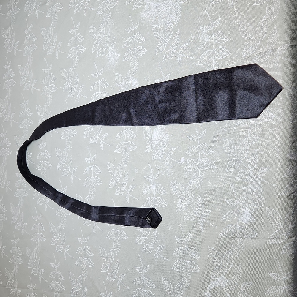 Madison Avenue Black Tie